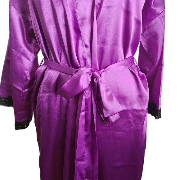 Victoria's Secret Womens Purple Silky Feeling Long Robe Size Small - Picture 4 of 10